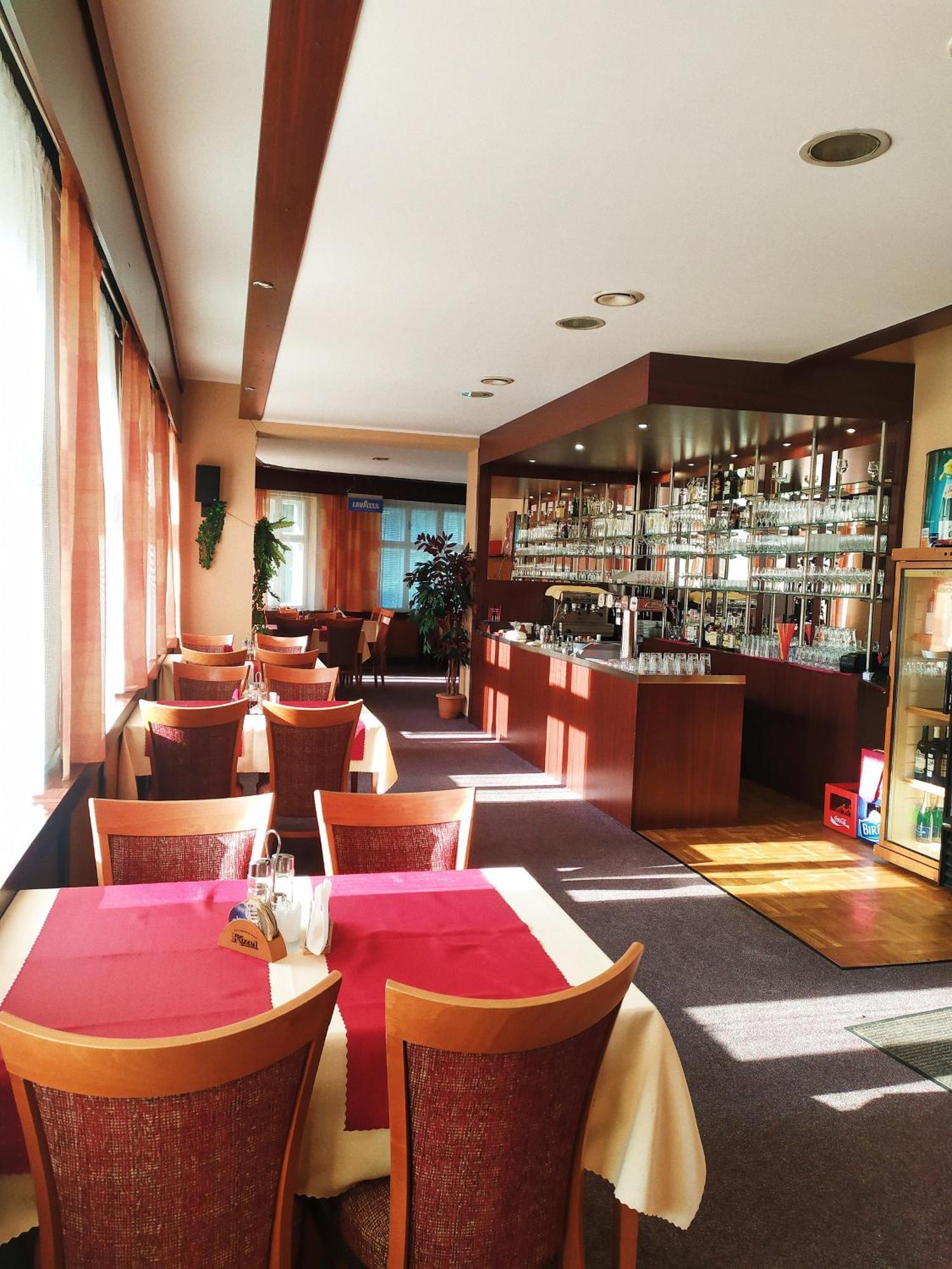 Hotel Grand Tanvald Zewnętrze zdjęcie