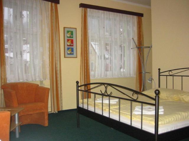 Hotel Grand Tanvald Zewnętrze zdjęcie