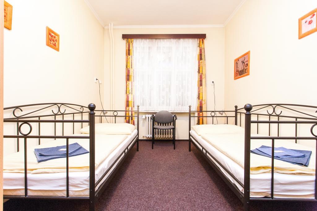 Hotel Grand Tanvald Zewnętrze zdjęcie